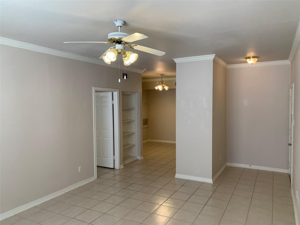 2255 Braeswood Park Drive - Photo 3