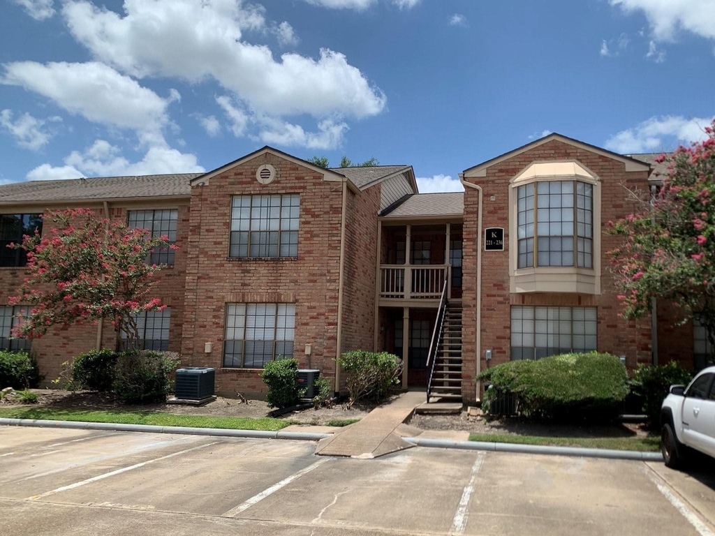 2255 Braeswood Park Drive - Photo 1