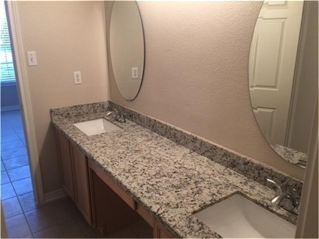 2255 Braeswood Park Drive - Photo 8