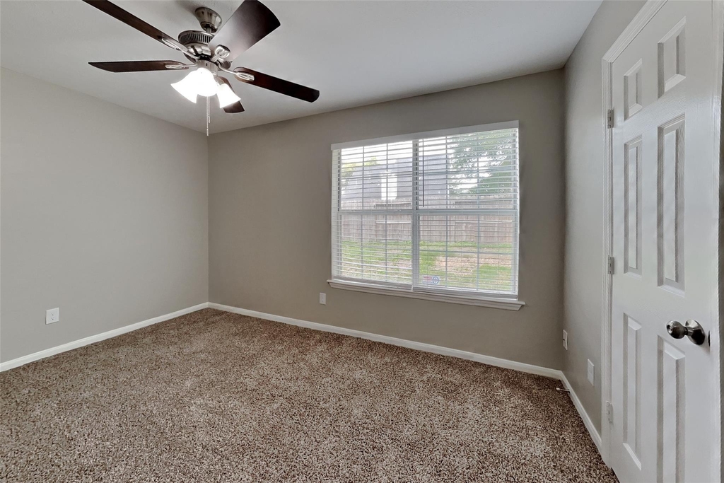 17902 Western Pass Lane - Photo 14