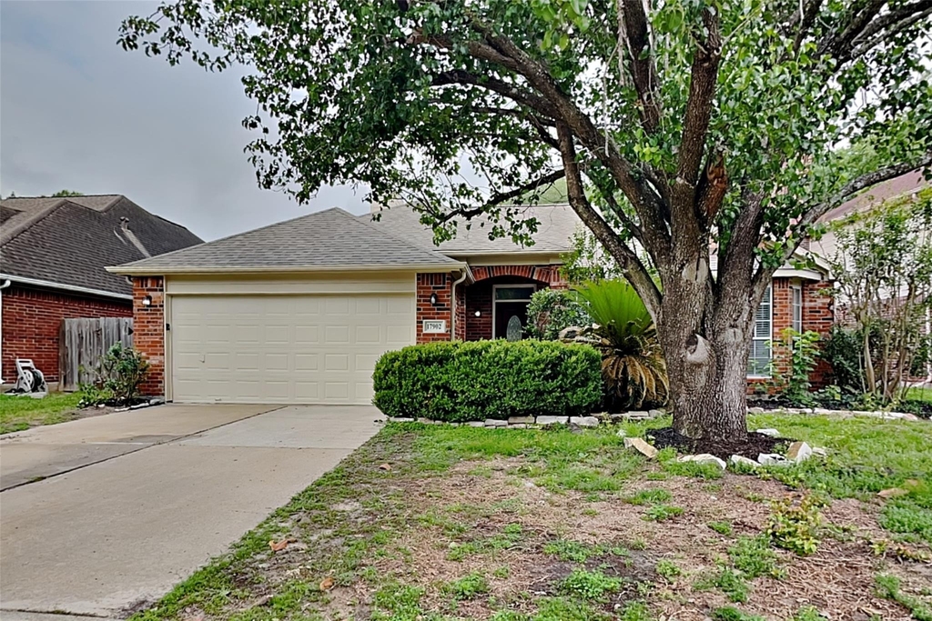 17902 Western Pass Lane - Photo 0
