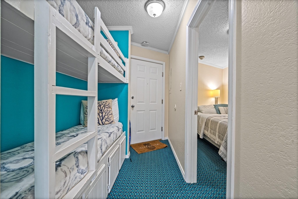 6102 Seawall Boulevard - Photo 13