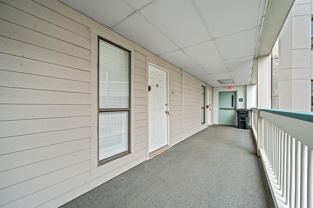 6102 Seawall Boulevard - Photo 6