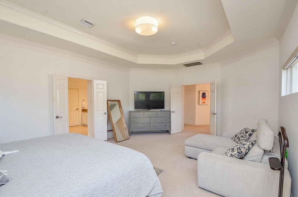 2826 Tudor Manor - Photo 27