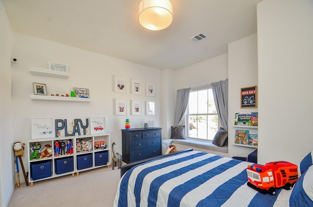2826 Tudor Manor - Photo 33