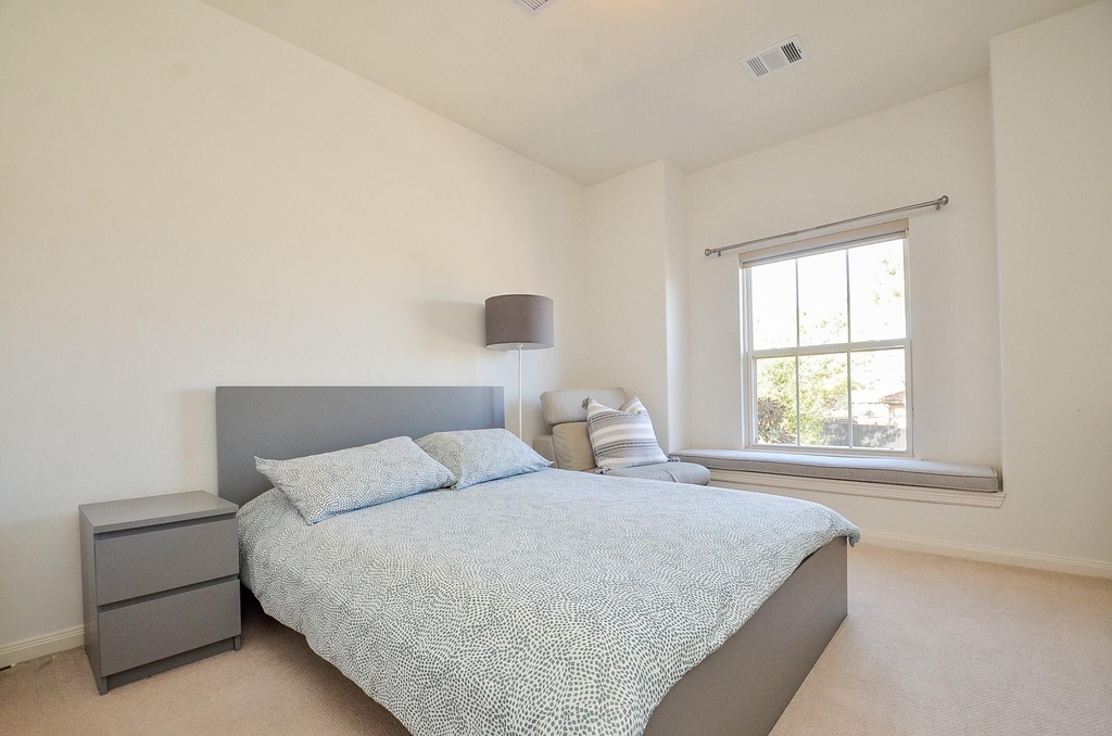2826 Tudor Manor - Photo 35
