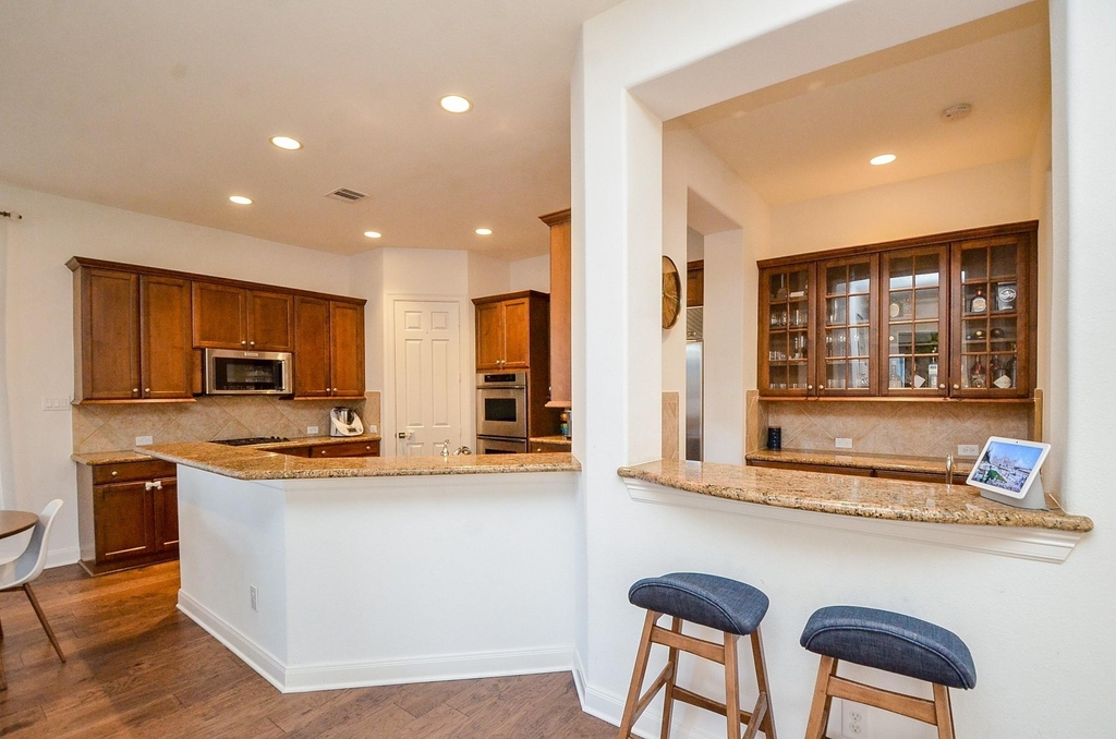 2826 Tudor Manor - Photo 20