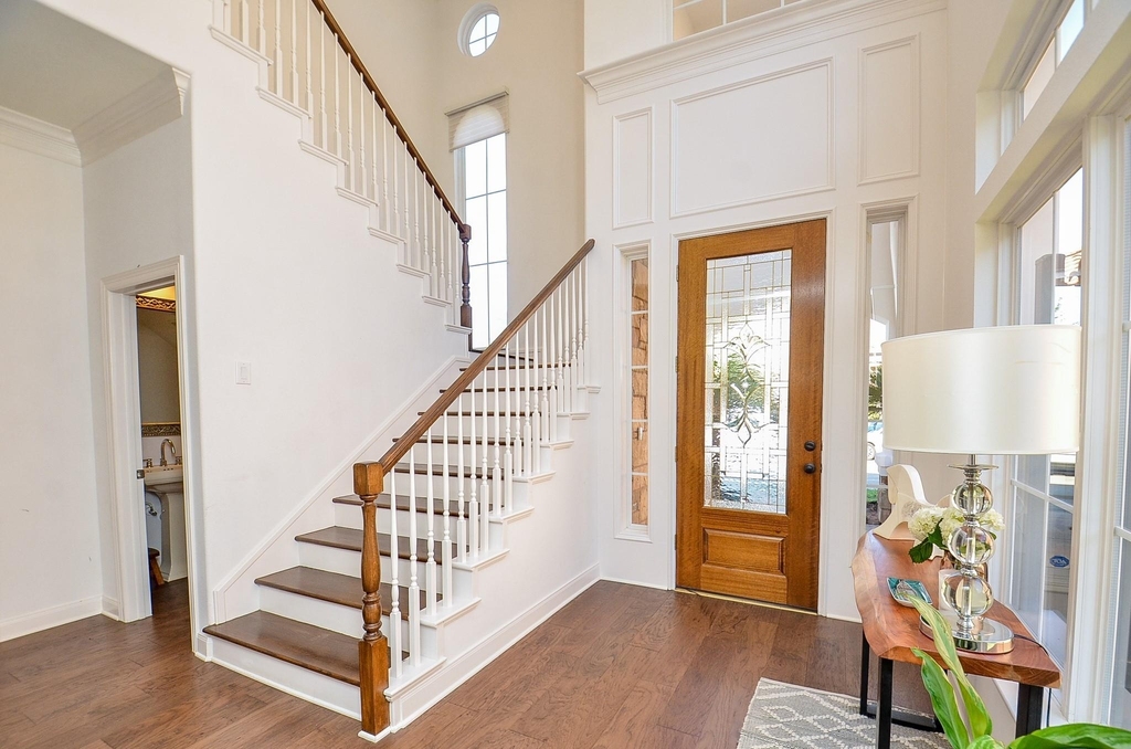 2826 Tudor Manor - Photo 9
