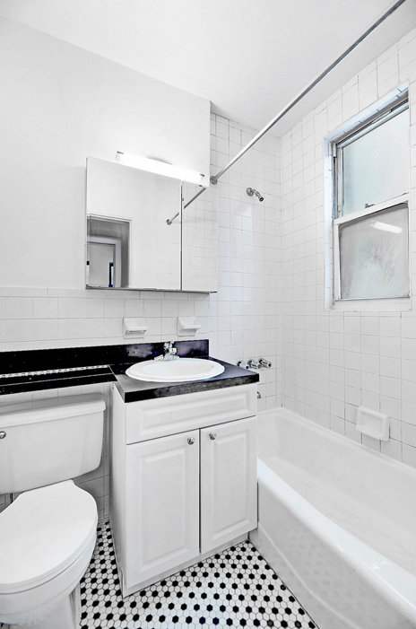 East 31st Street - Photo 4