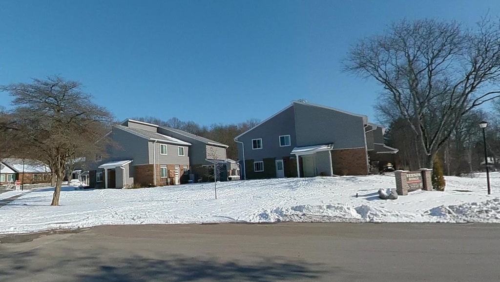 700 Follin Avenue - Photo 2