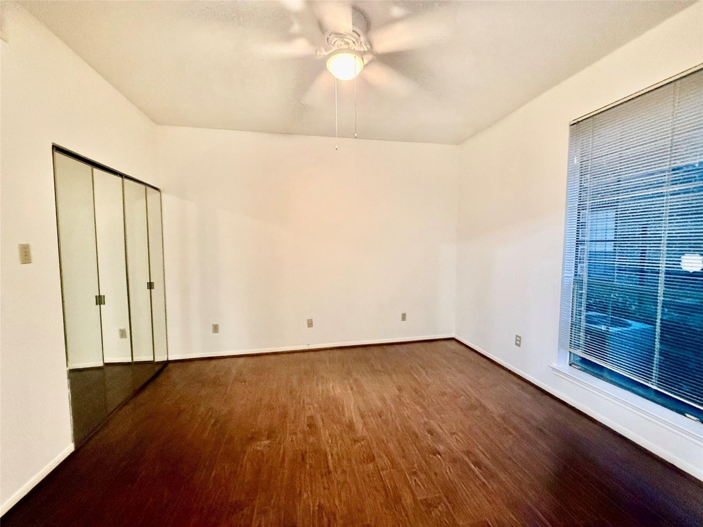8055 Cambridge Street - Photo 10