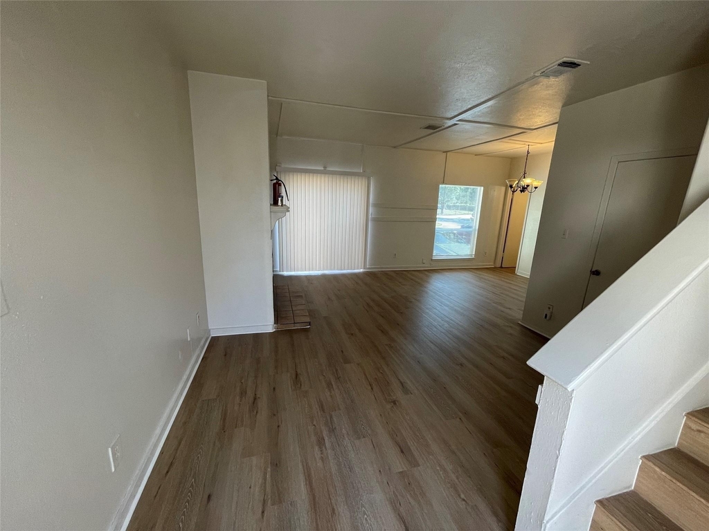 11041 Albury Drive - Photo 6