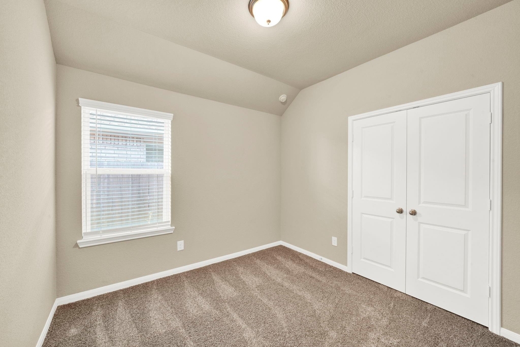 5814 Linda Cove Lane - Photo 18