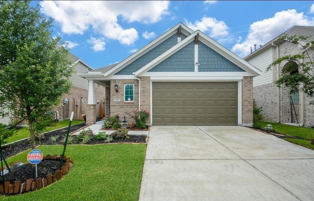 29880 Dovetail Bluff Lane - Photo 0