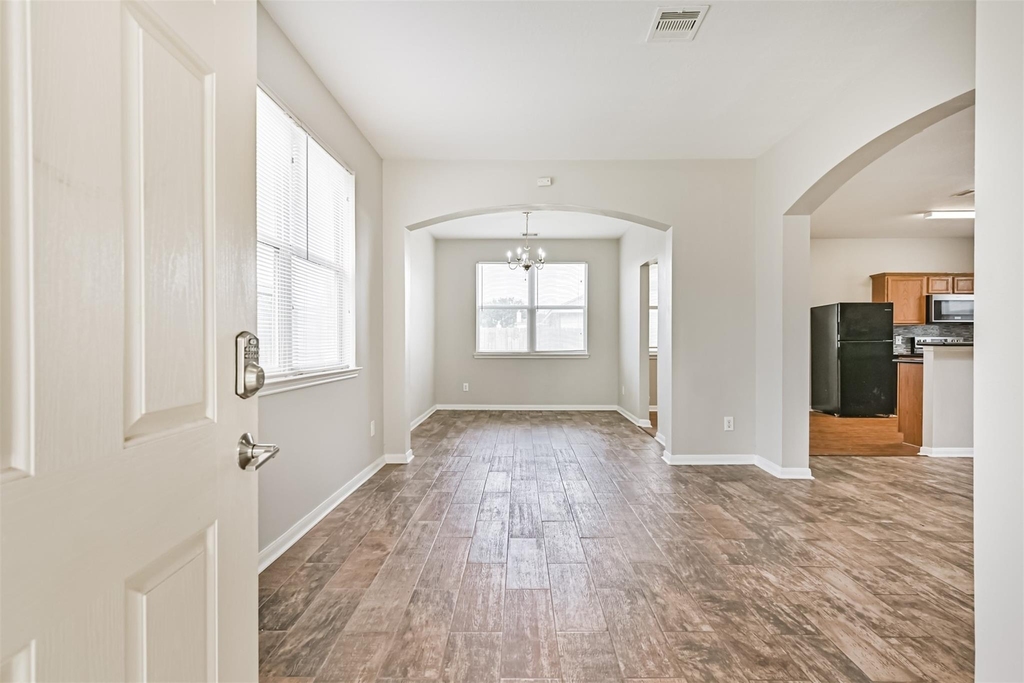 4714 Montclair Hill Lane - Photo 3
