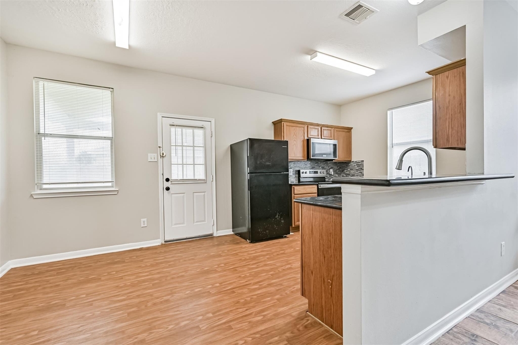 4714 Montclair Hill Lane - Photo 12