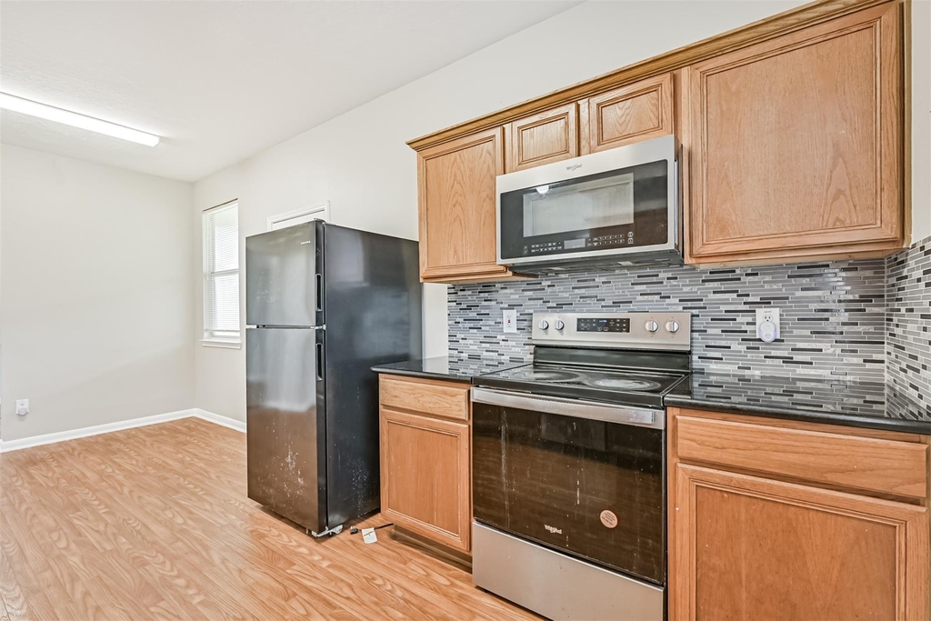 4714 Montclair Hill Lane - Photo 15