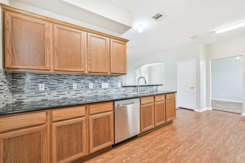 4714 Montclair Hill Lane - Photo 16