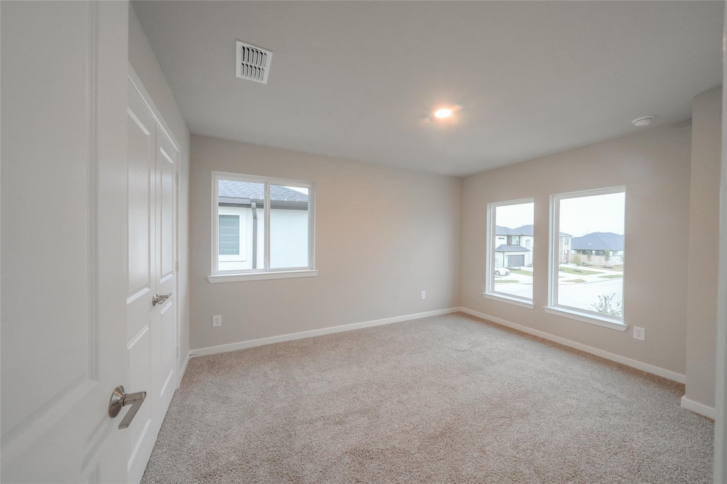 21859 Fitzroy Manor Lane - Photo 15