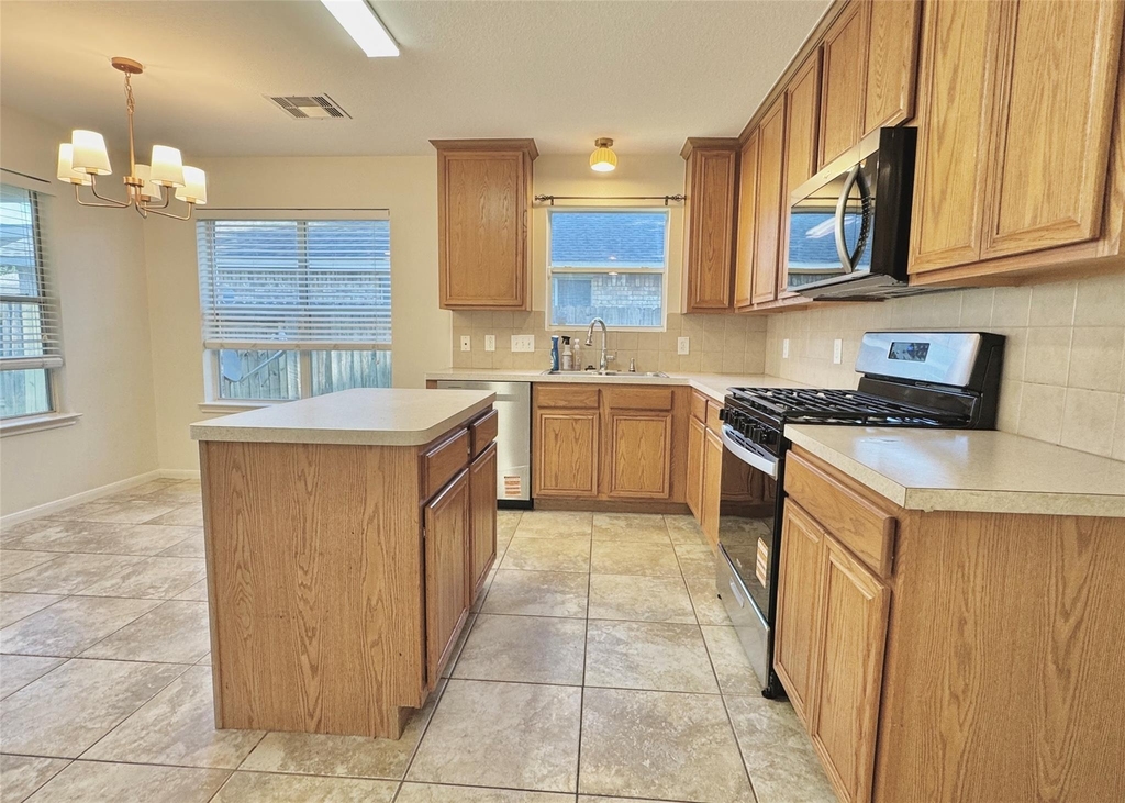 5906 Llano Creek Drive - Photo 9