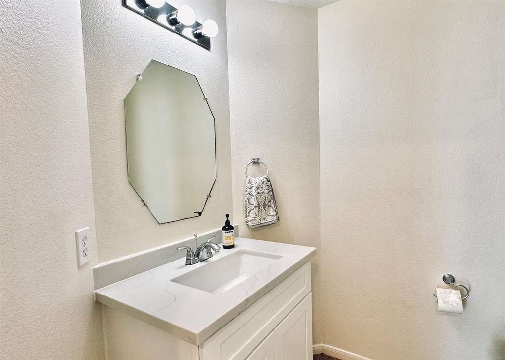 5906 Llano Creek Drive - Photo 6