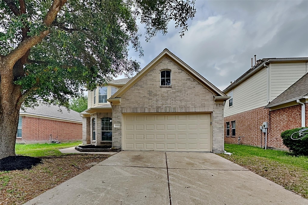 15323 Fir Woods Lane - Photo 0