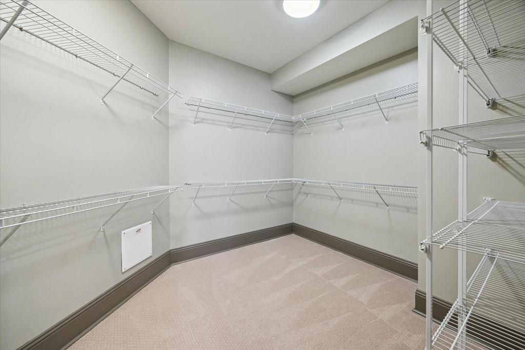 9870 Gaylord Drive - Photo 11