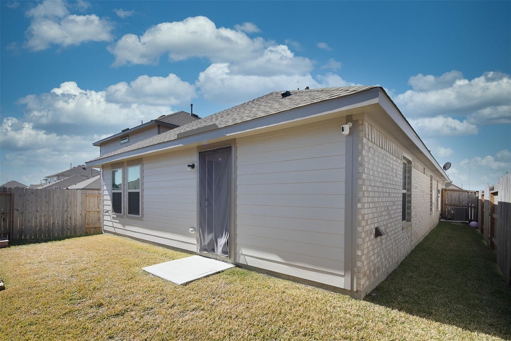 18450 White Stallion Lane - Photo 4