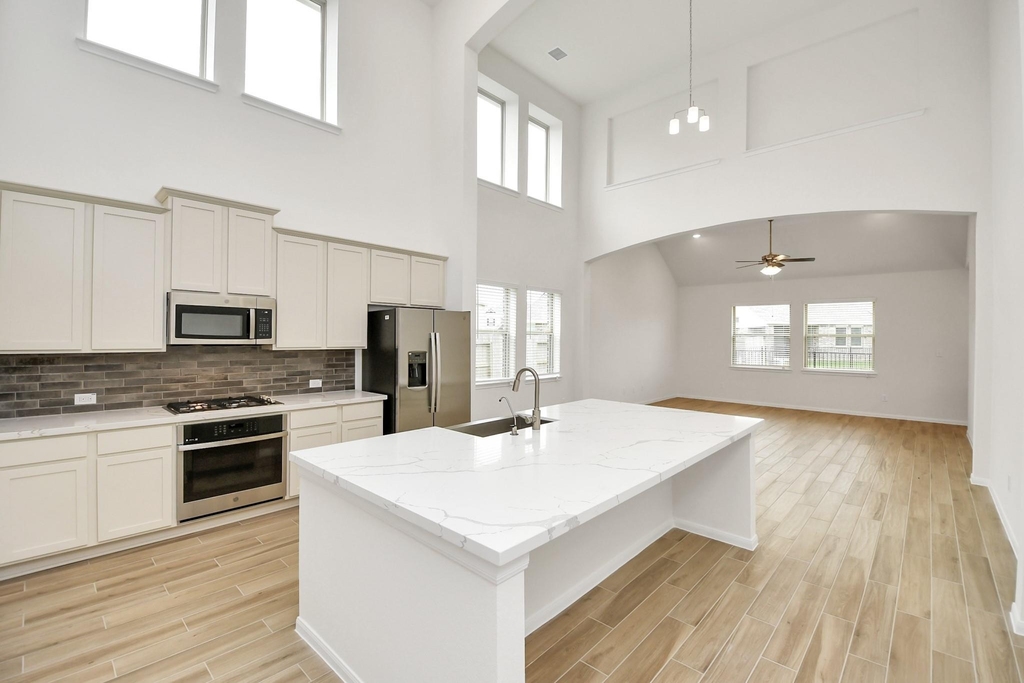 2431 Waybread Lane - Photo 6