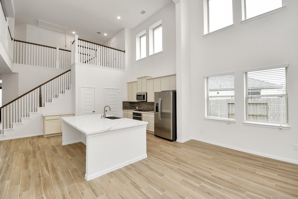 2431 Waybread Lane - Photo 8