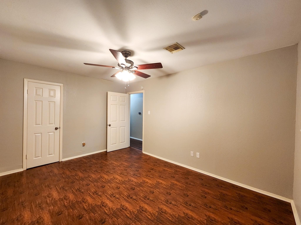 6007 Dryad Drive - Photo 19
