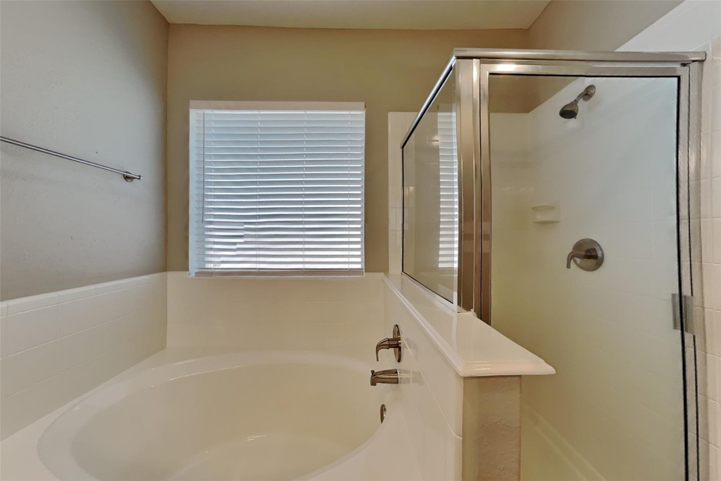 8000 N Tarrytown Crossing Drive - Photo 8