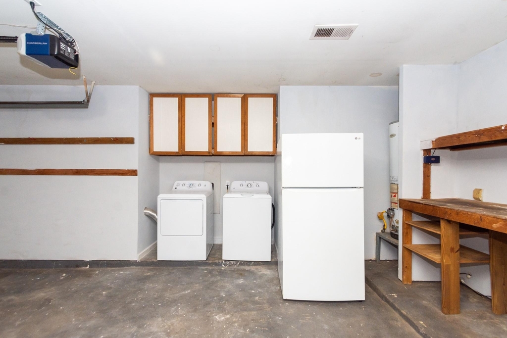 5704 Leggett Lane - Photo 26