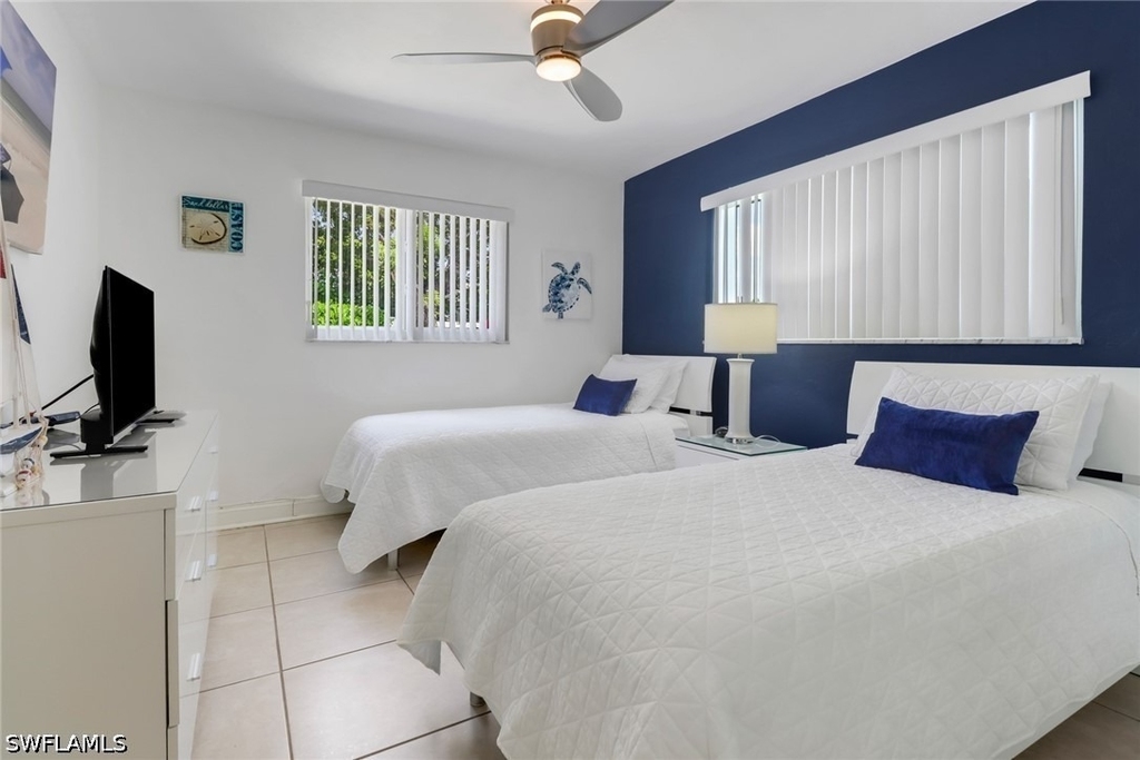 701 N Barfield Drive - Photo 21