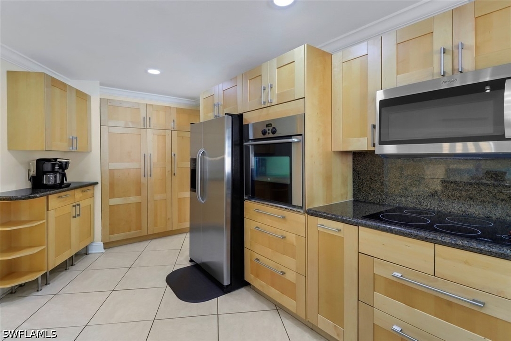 701 N Barfield Drive - Photo 9