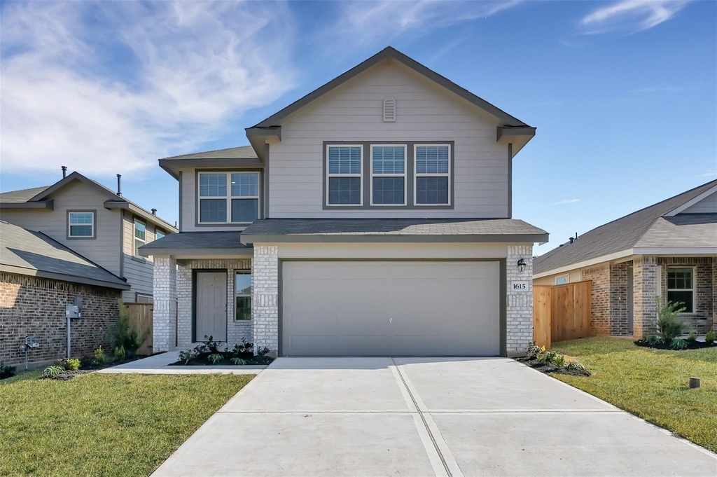 1615 Oleander Greens Drive - Photo 1