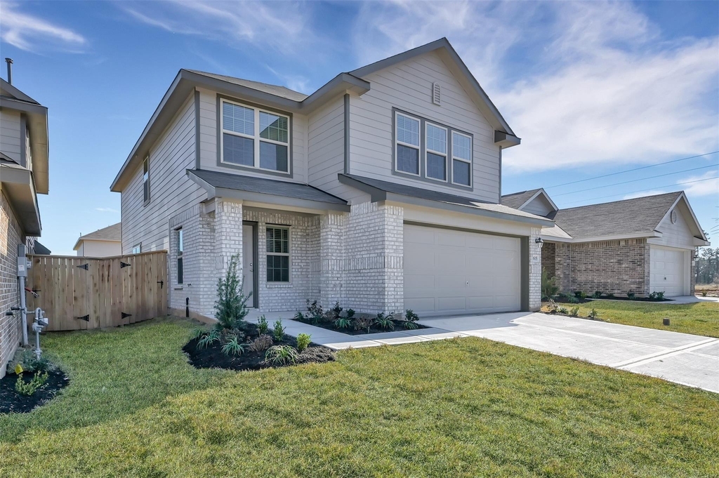 1615 Oleander Greens Drive - Photo 0