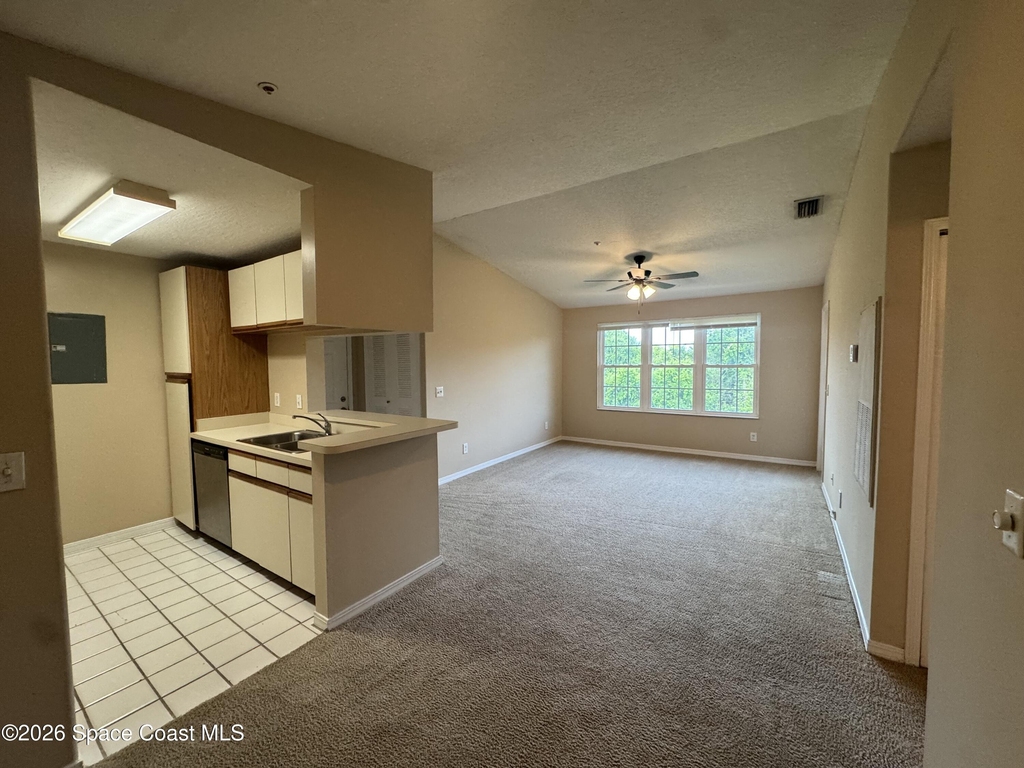 7667 N Wickham Road - Photo 4