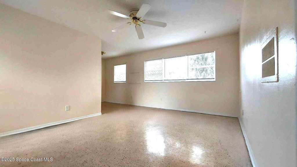 1706 Pineda Street - Photo 1