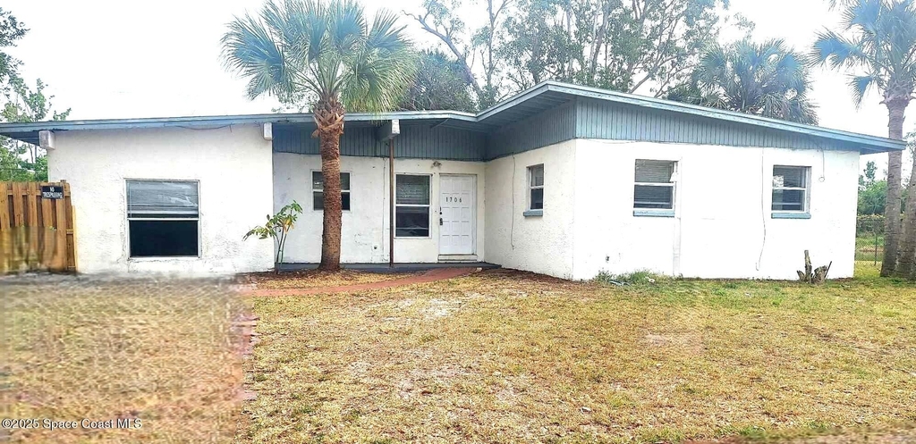1706 Pineda Street - Photo 0