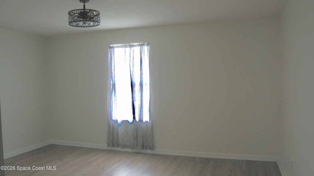 2660 Revolution Street - Photo 8