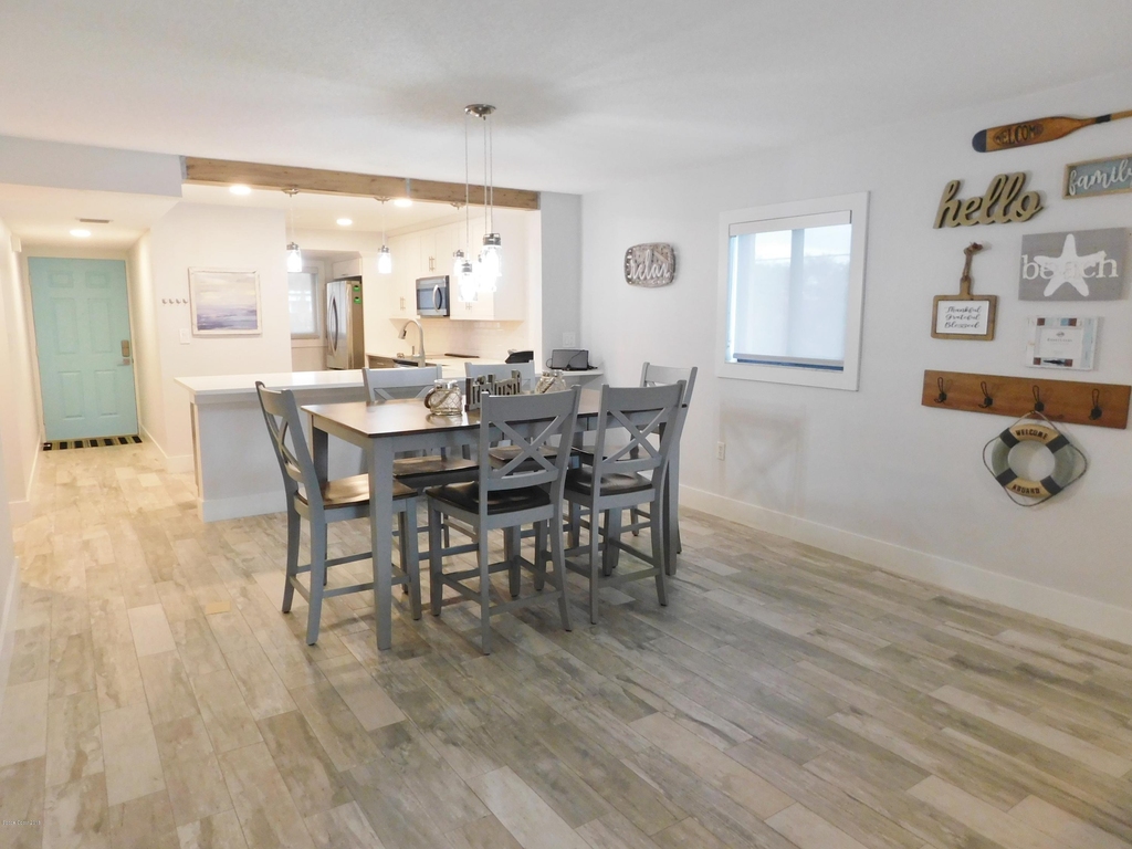 3160 N Atlantic Avenue - Photo 2
