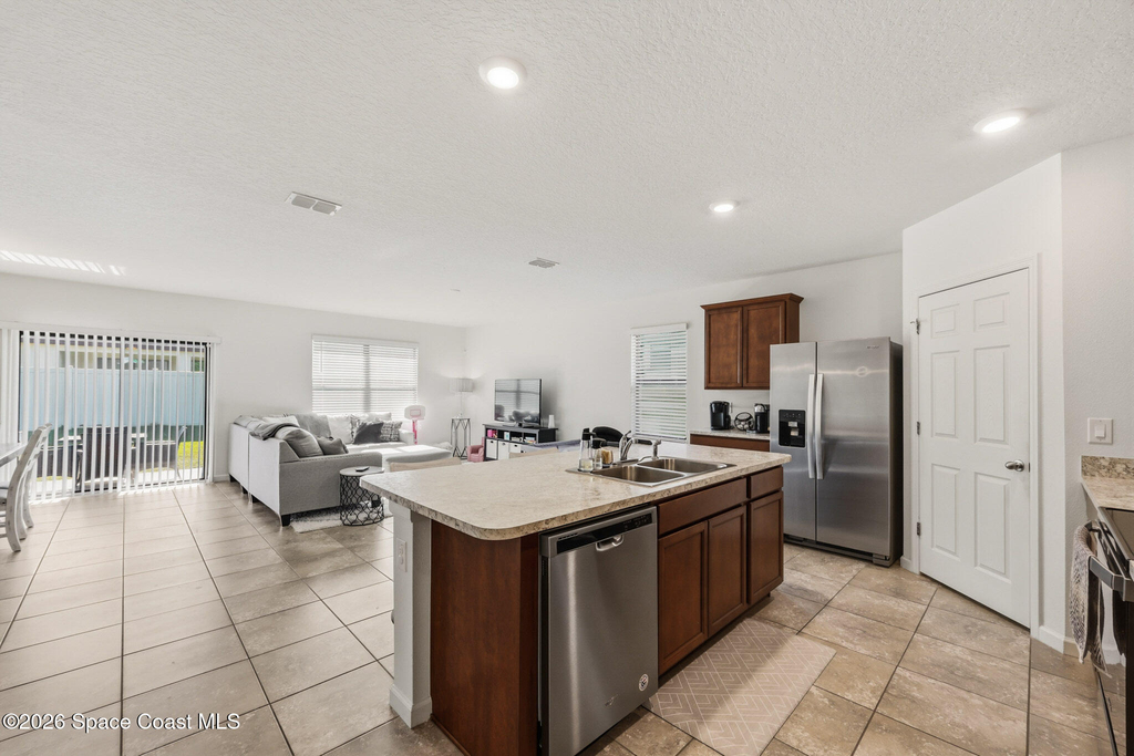 4687 Magenta Isles Drive - Photo 9