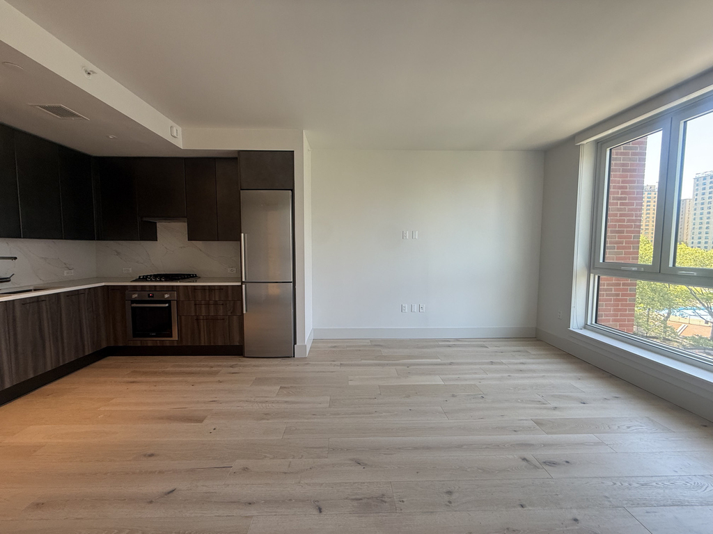 251 East 2nd Street - Photo 8