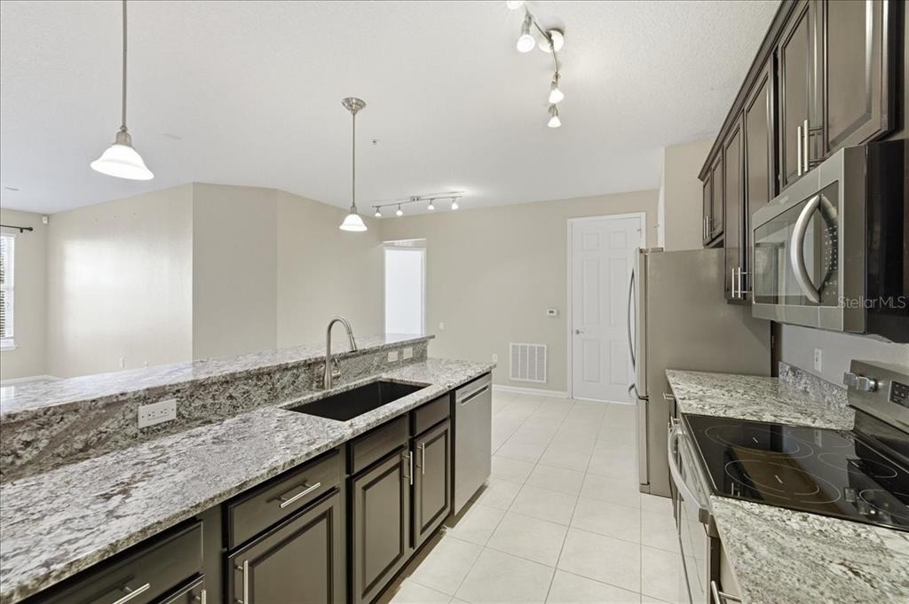 7903 Seminole Boulevard - Photo 5