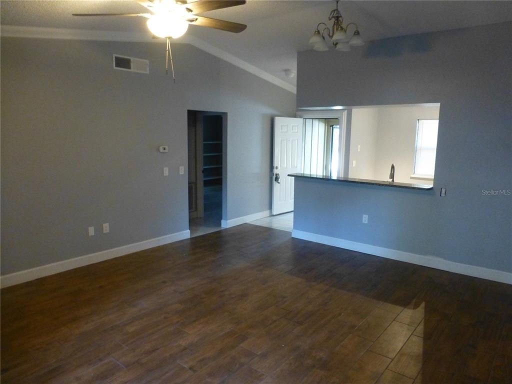 1890 Wolford Road - Photo 7