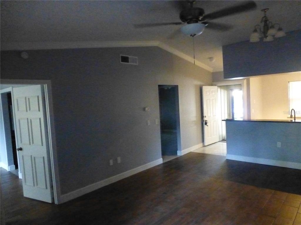 1890 Wolford Road - Photo 28