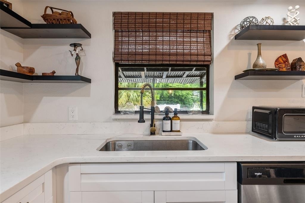 1411 E Henry Avenue - Photo 11