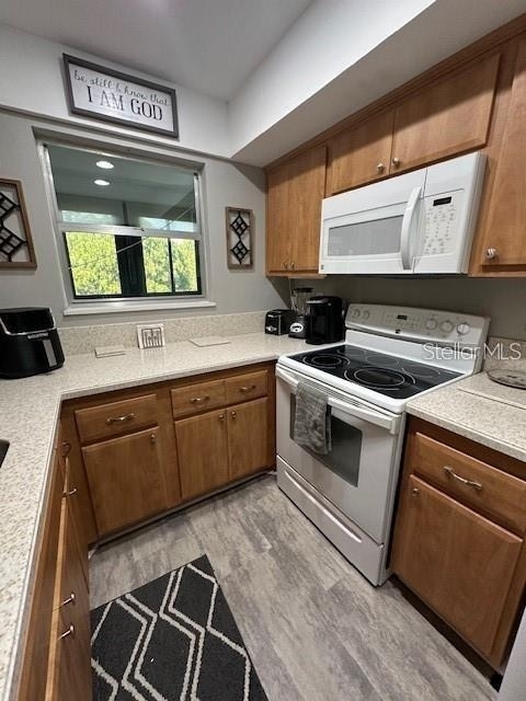 514 Windrush Bay Drive - Photo 7