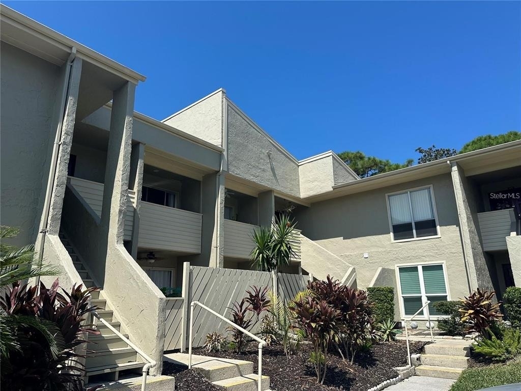514 Windrush Bay Drive - Photo 1